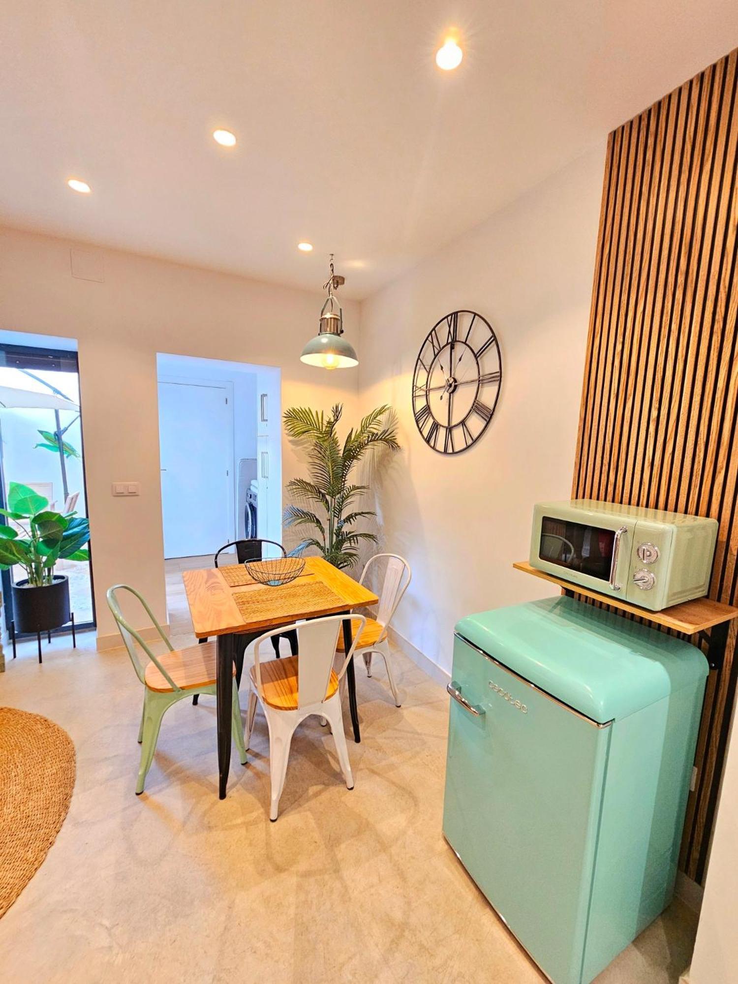 Apartamentos De La Huerta Аликанте Экстерьер фото