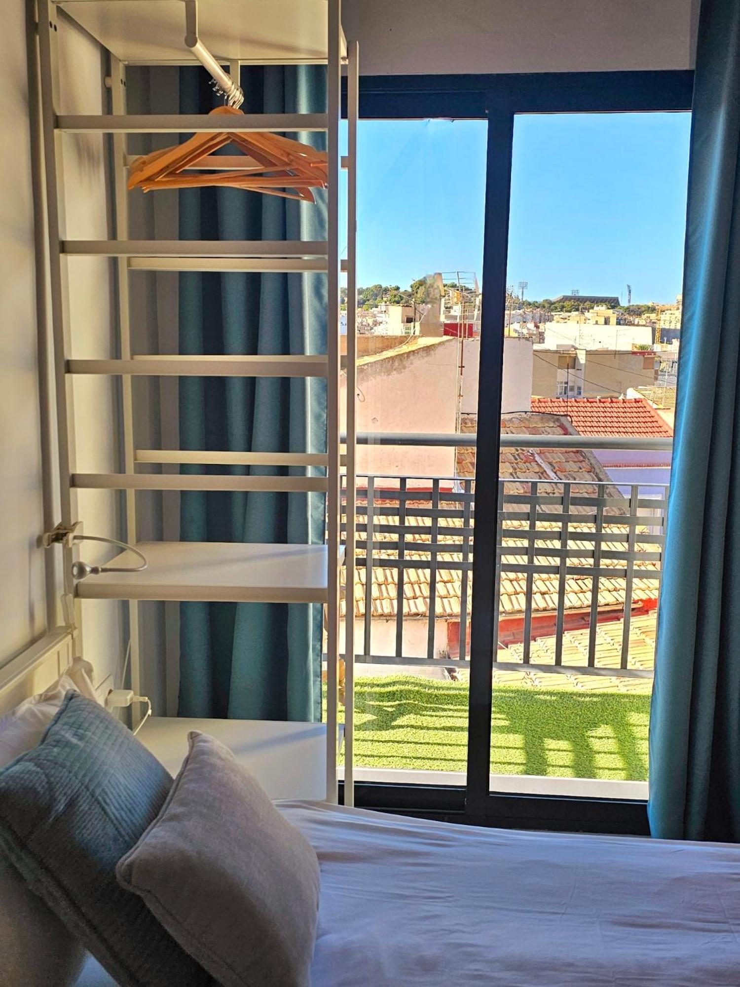Apartamentos De La Huerta Аликанте Экстерьер фото
