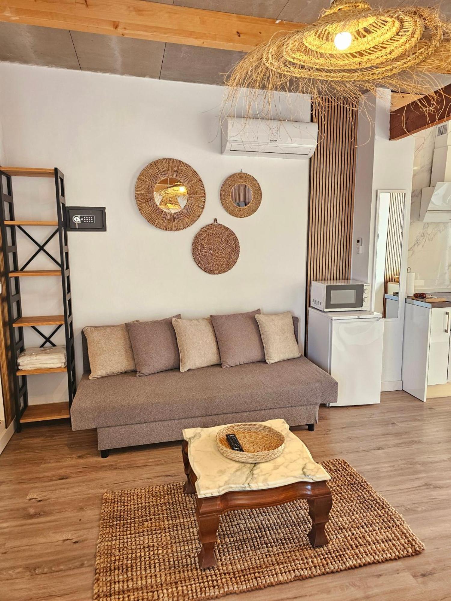 Apartamentos De La Huerta Аликанте Экстерьер фото